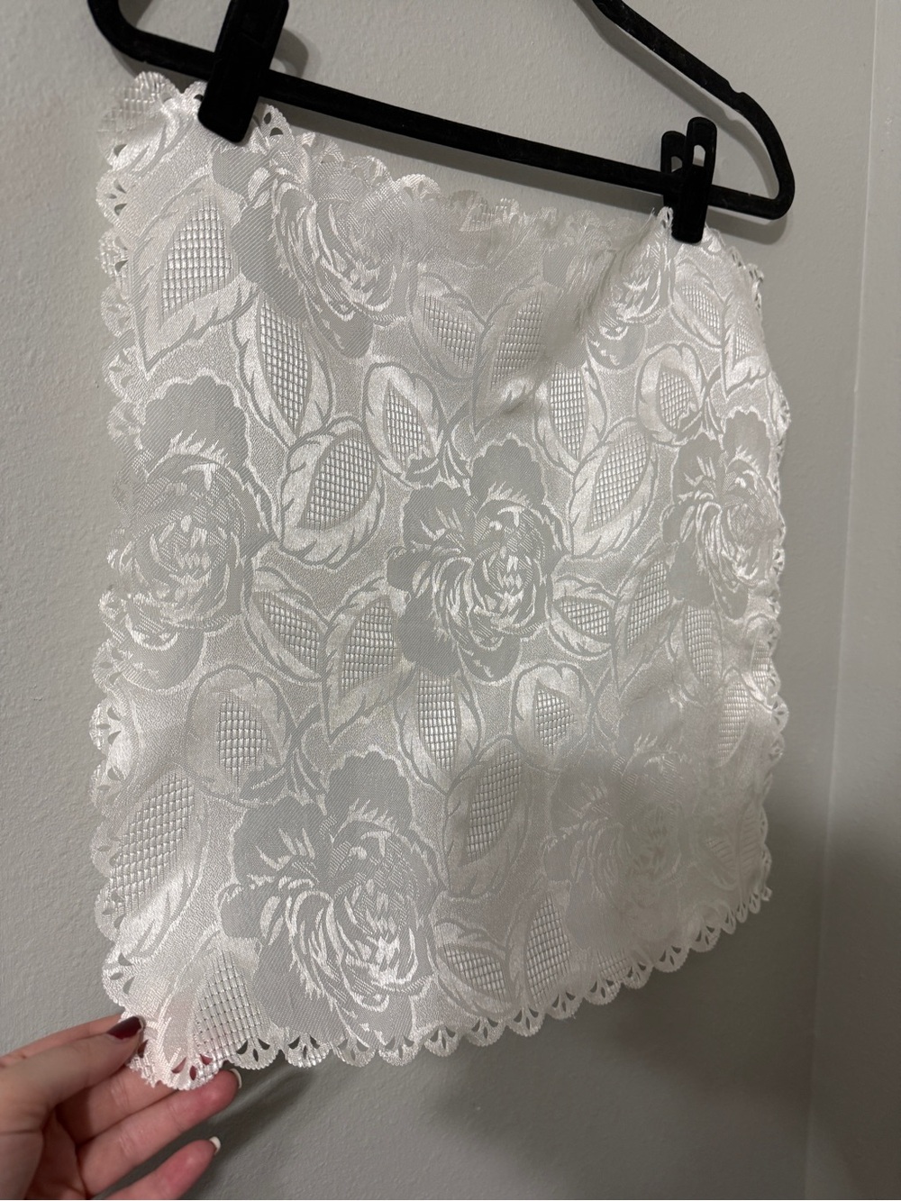 White Cream Lace Floral Placemats - Set of 4